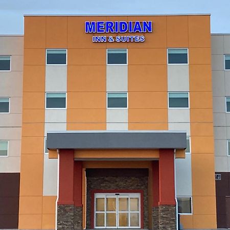 Meridian Inn & Suites Regina Airport Exteriér fotografie